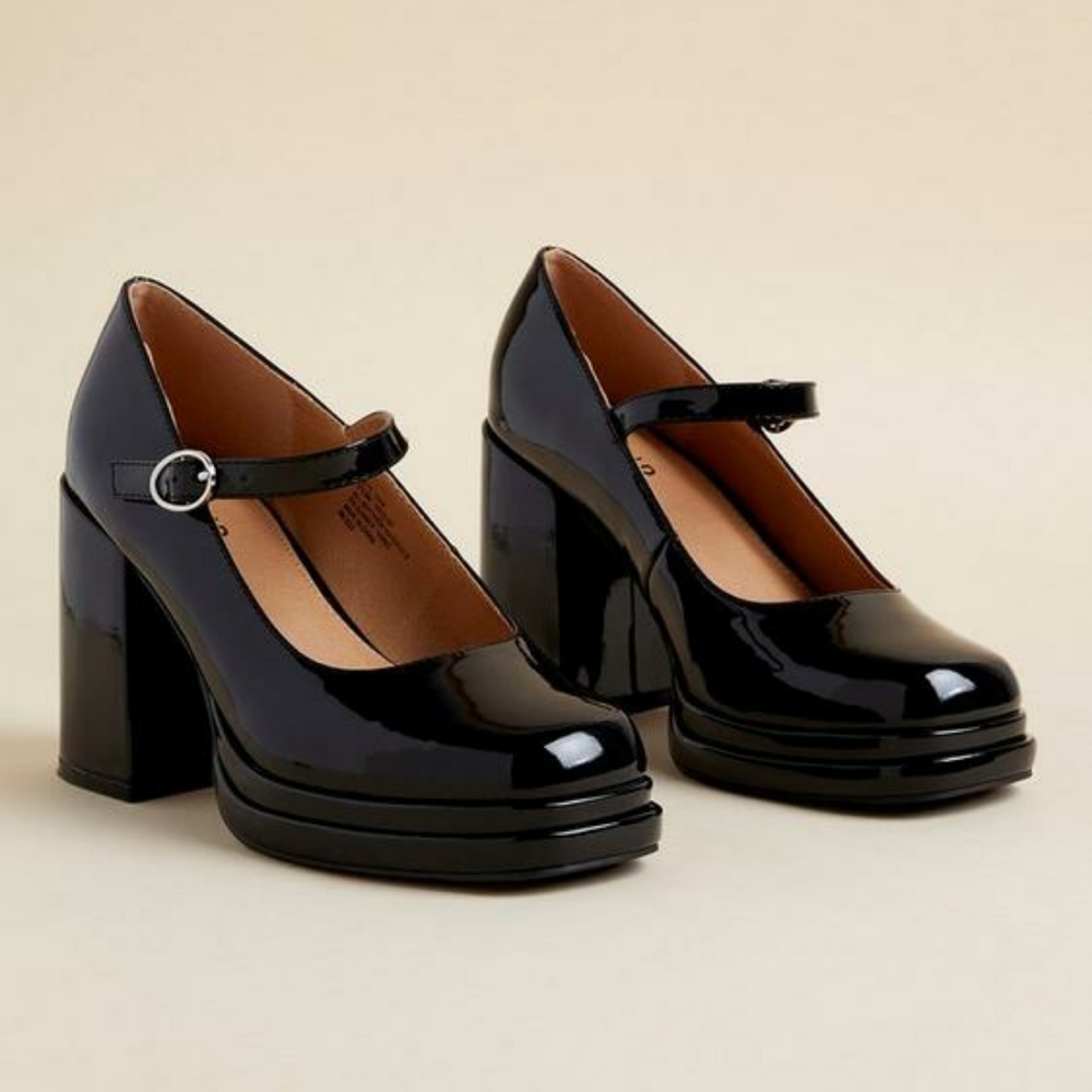 Torrid black patent leather double platform silver buckle mary janes heels